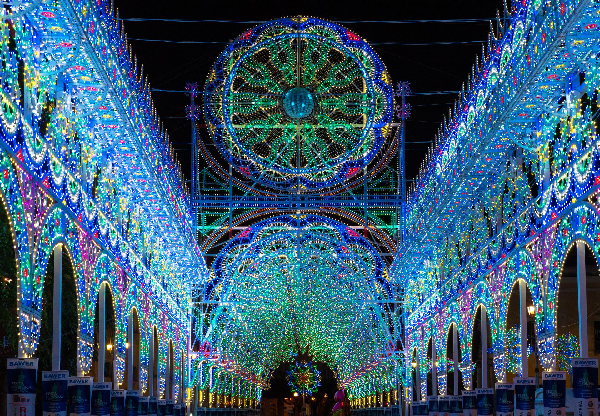 the lights of the festa della bruna evoke the typical atmosphere of the party