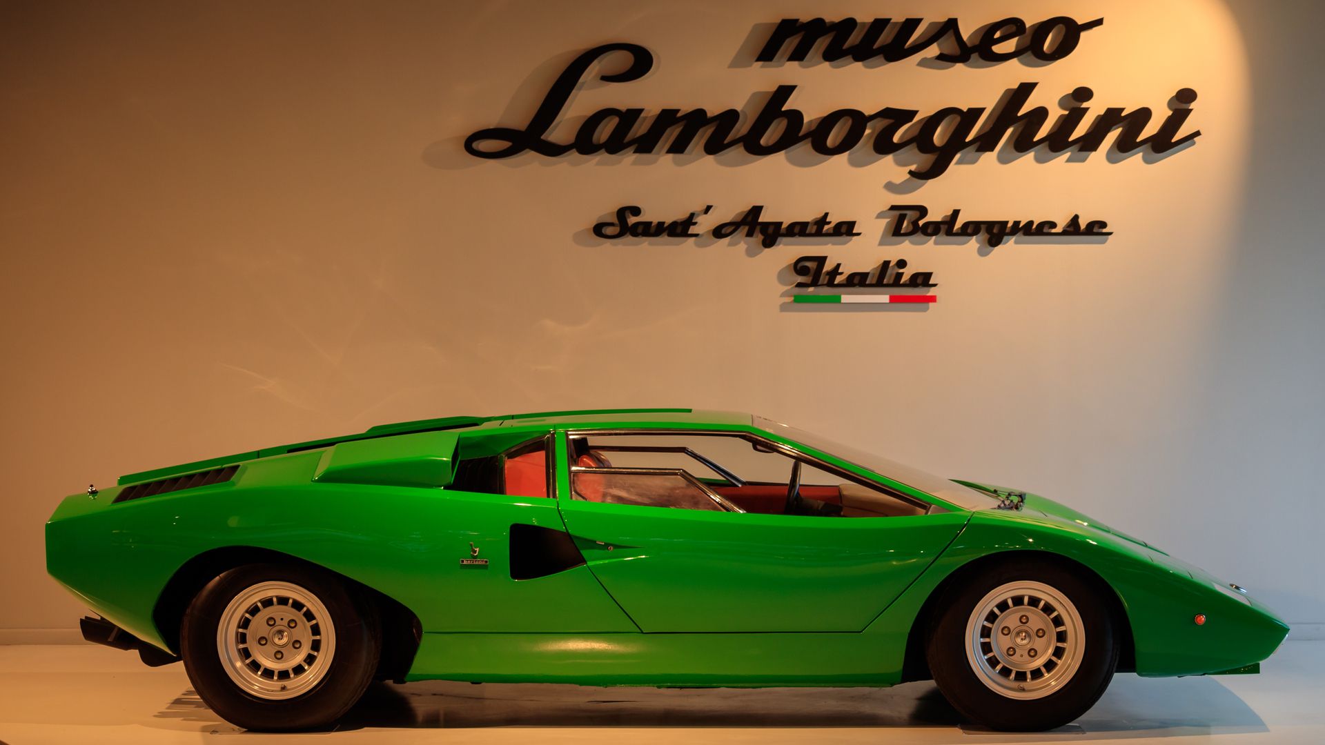 lamborghini: at the museum we can arrange exclusive gala dinners
