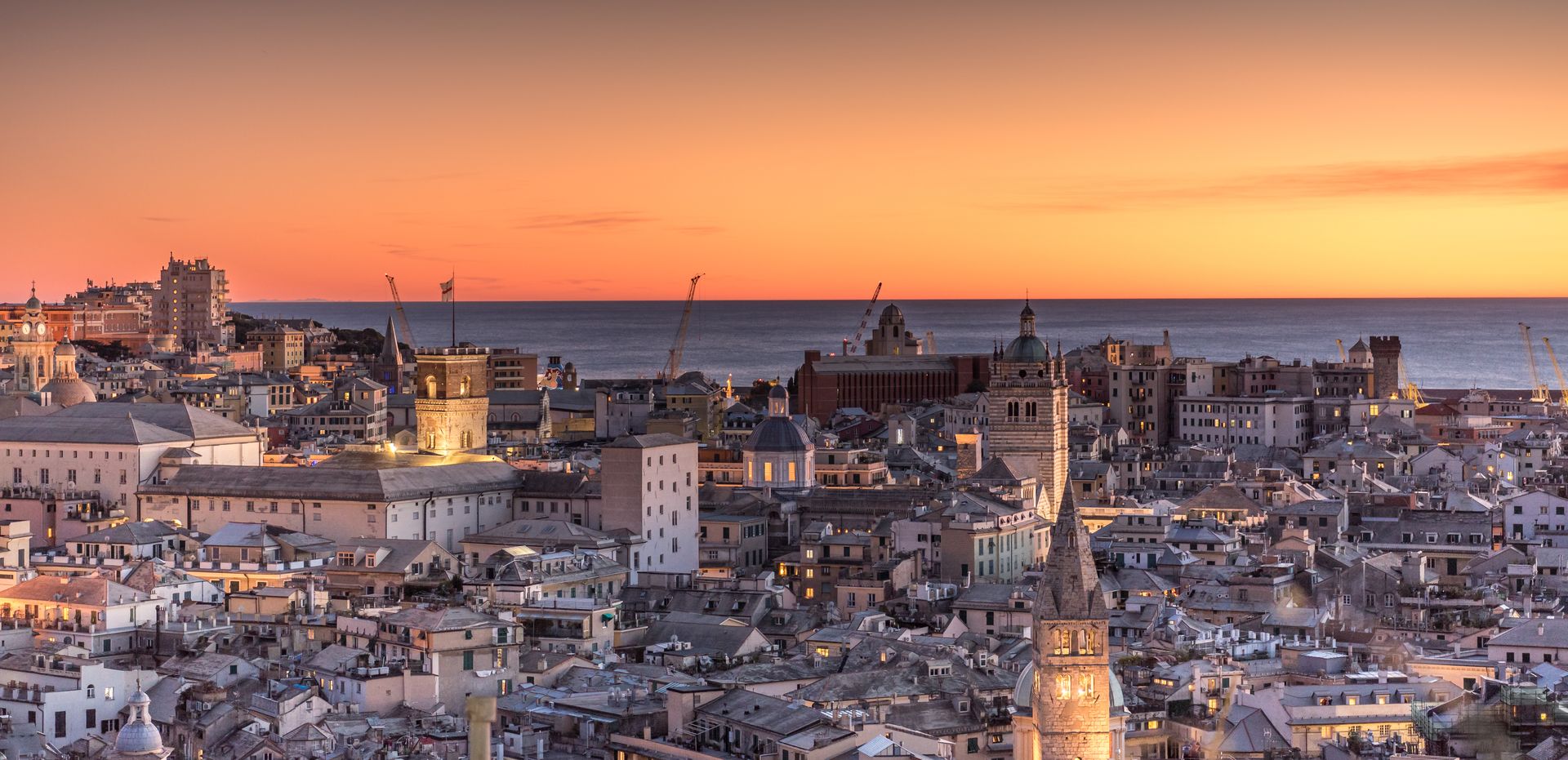 genoa: discover with us the history and symbols of the city